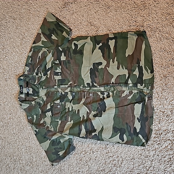 Camo shirt - Picture 1 of 5
